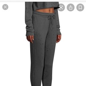 Alo Fierce Distressed Sweat Suit